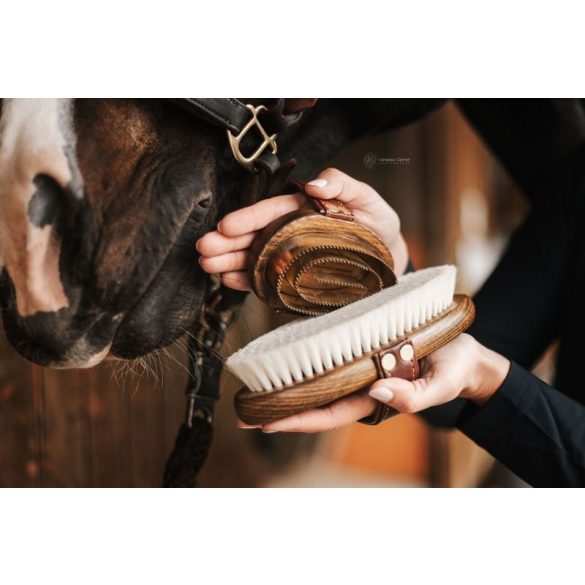 EQUIMOUR "AIK" FÉM CURRY VAKARÓ 